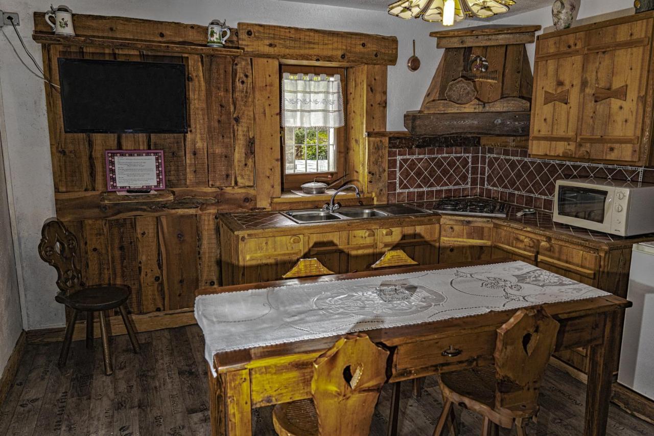 Chevres A Cheval - Apartment Aosta Eksteriør billede