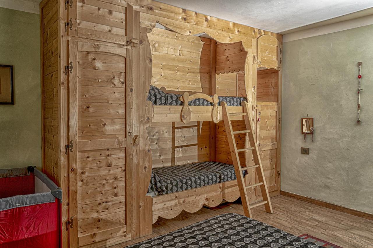 Chevres A Cheval - Apartment Aosta Eksteriør billede